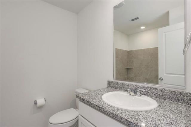 Building Photo - 1617 Vattier St