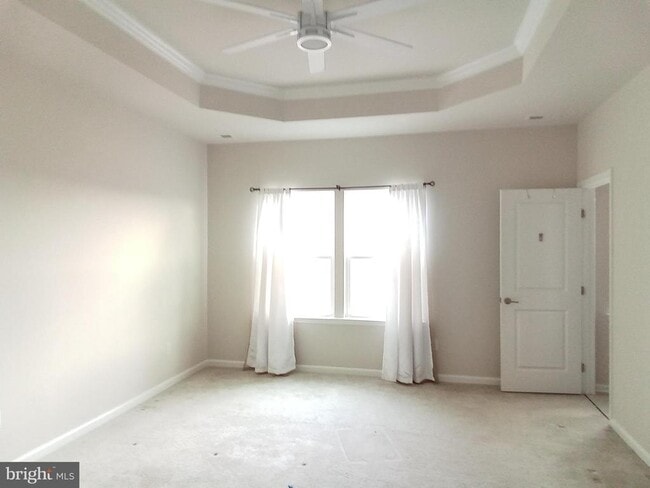 Building Photo - 31 Roundstone Run