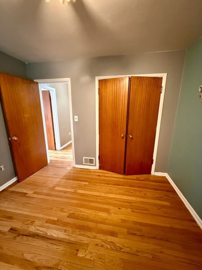 Building Photo - Ideally Located 3 Bed 1.5 Bath Spokane Hom...