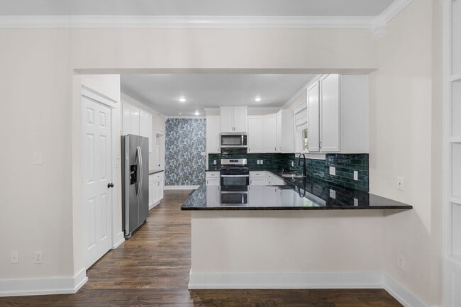 Building Photo - Charming 3 Bed / 2 Bath Single-Family Home with Detached 2-Car Garage in Temple ISD