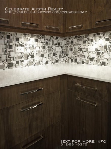 Building Photo - The Bowie