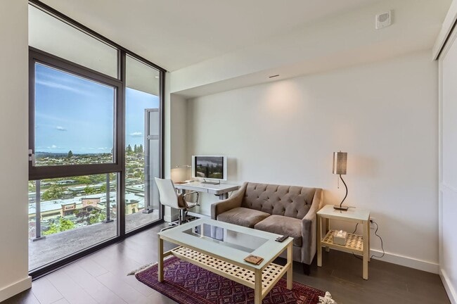 Building Photo - Avenue Estates Condominiums ~ Downtown Bel...