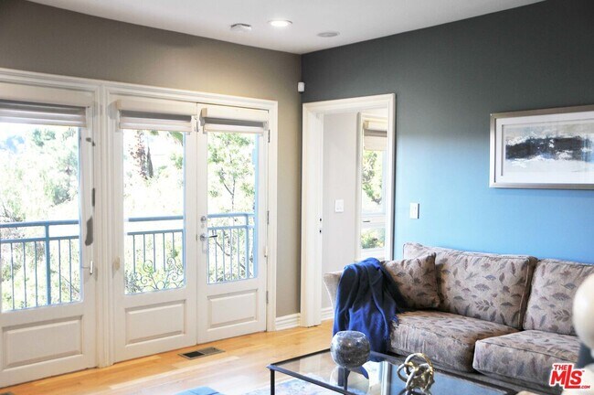 Building Photo - 1861 Bel Air Rd