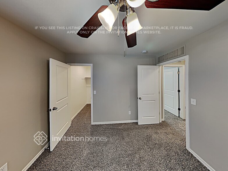 Building Photo - 395 W White Sands Dr