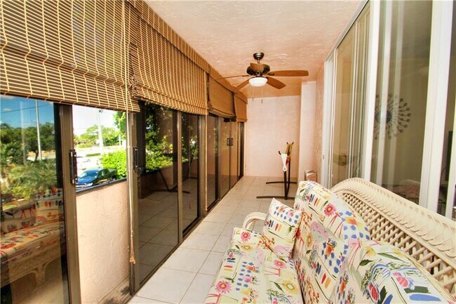 Building Photo - 740 S Federal Hwy