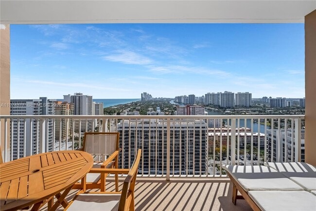 Building Photo - 1985 S Ocean Dr