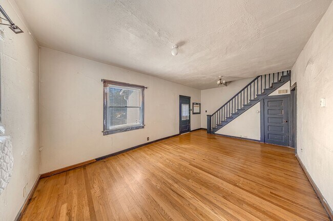 Building Photo - 746 Colorado Ave