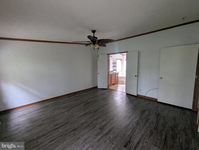 Building Photo - 6703 Westville Rd