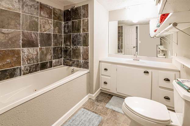 Building Photo - 27327 Peach Creek Dr