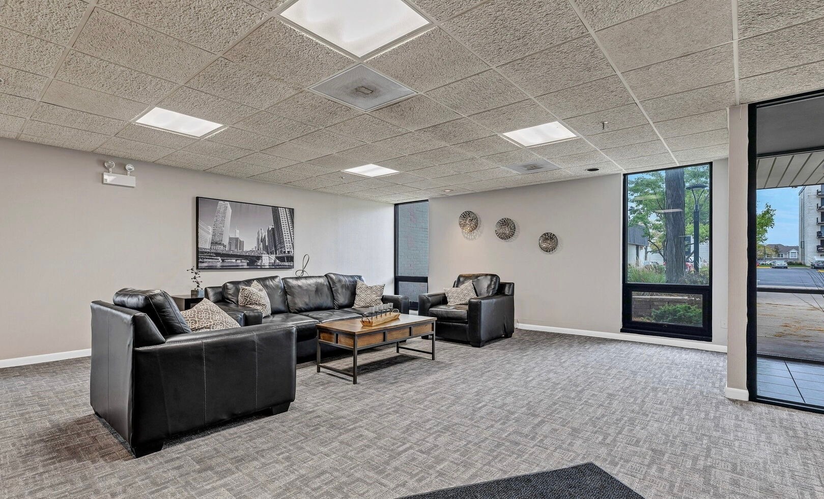 Building Photo - 9098 W Terrace Dr