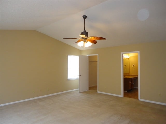 Building Photo - 1332 Clove Ct