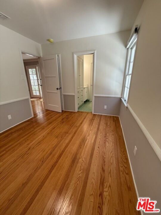Building Photo - 2515 Canyon Dr