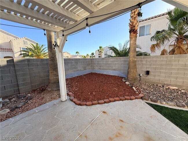 Building Photo - 3109 Morning Whisper Dr