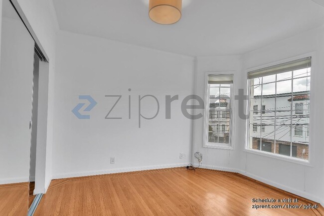 Building Photo - 3104 25th St