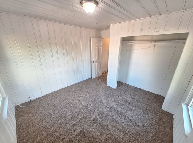Building Photo - Spacious 5-Bedroom Home in Quiet Delta Nei...