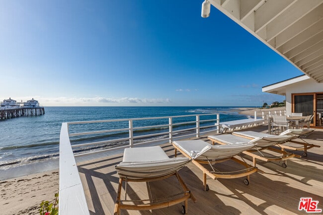 Building Photo - 23018 Pacific Coast Hwy