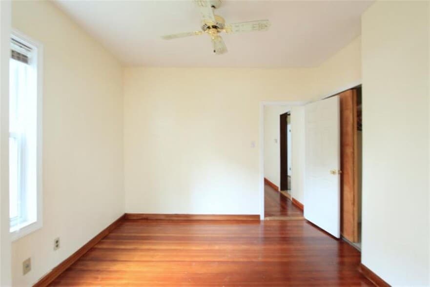 Building Photo - 25 Belknap St