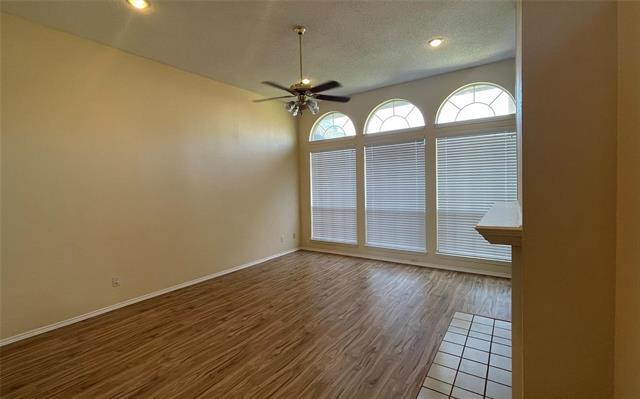 Building Photo - 1409 Burlington Dr