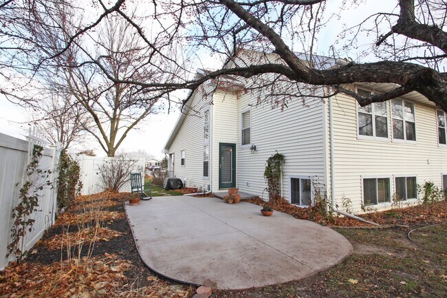 Building Photo - 6149 Aerotech Dr