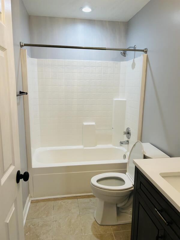 Building Photo - 305 Claybrooke Dr