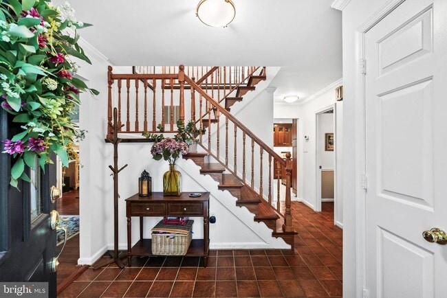 Building Photo - 7362 Clifton Rd