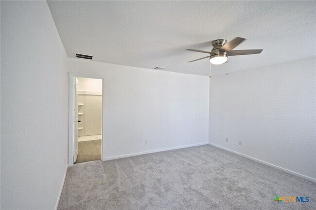 Building Photo - 1542 Tiptop Mdw