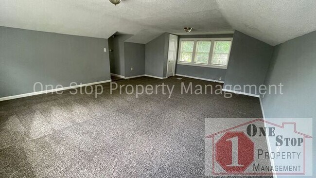 Building Photo - 7314 Highland Ave