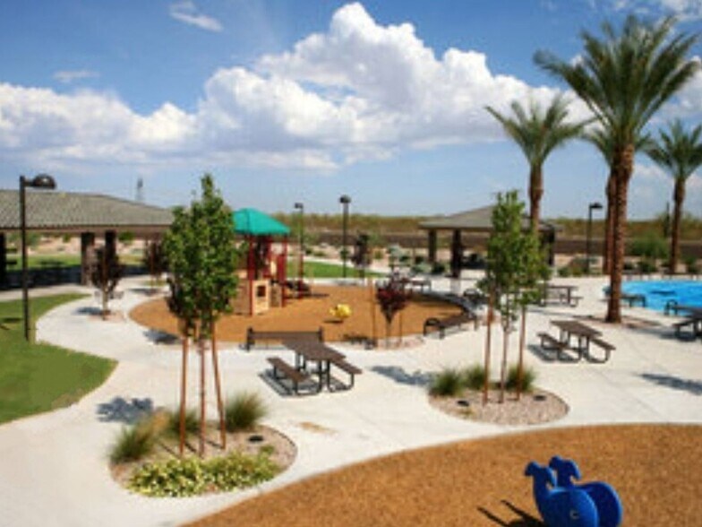 Building Photo - 29826 W Whitton Ave