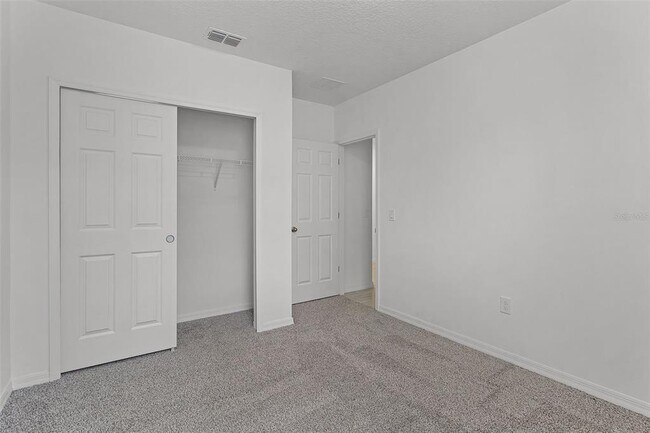 Building Photo - 4751 Bernard Blvd