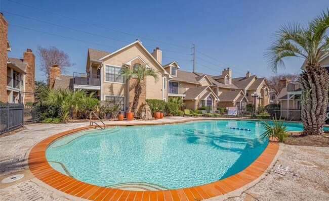 Building Photo - 2300 Old Spanish Trl