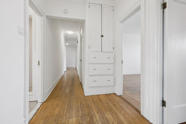 Building Photo - 333 Fairmount Ave