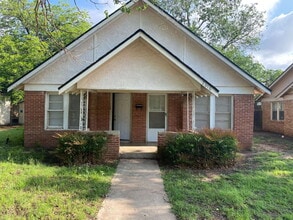 Building Photo - PRELEASE! Great Home Close to Tech and Schools!