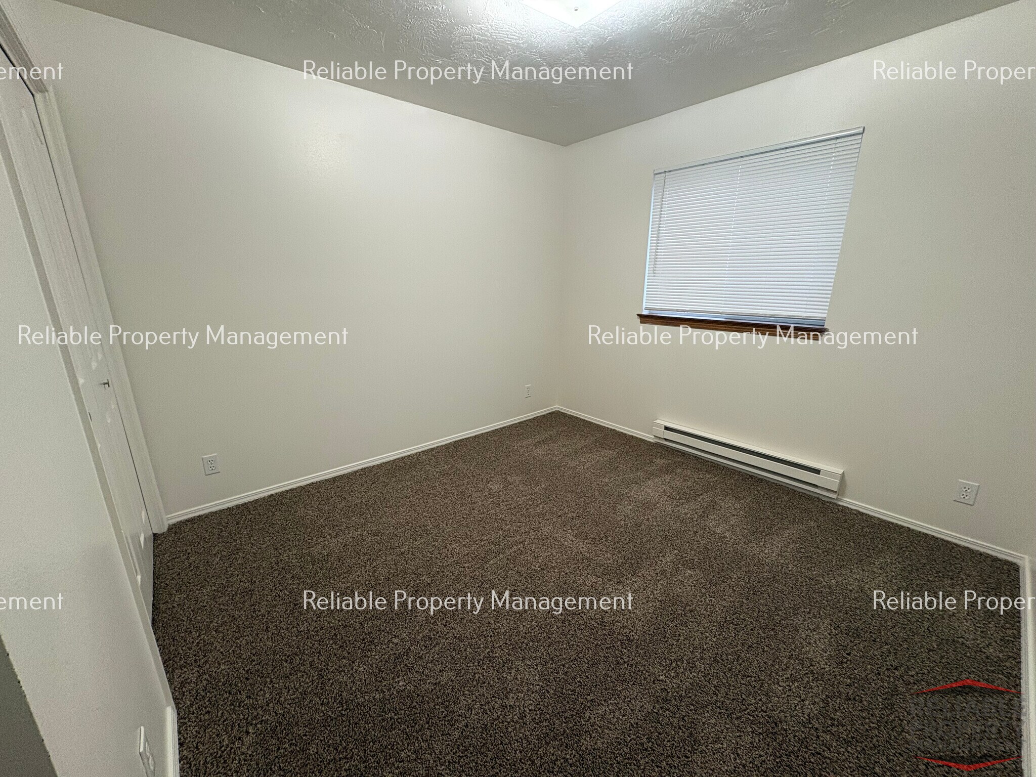 Building Photo - 2153 Stace St