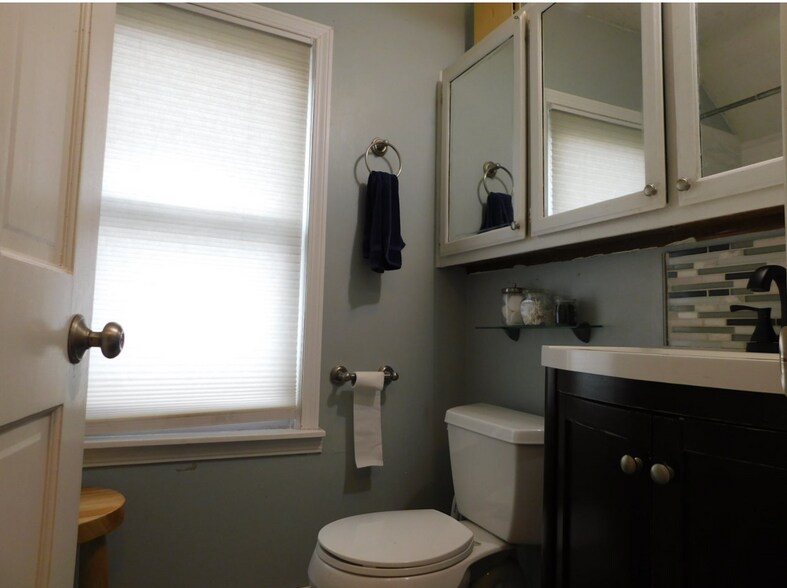 Building Photo - 4017 S 1st St