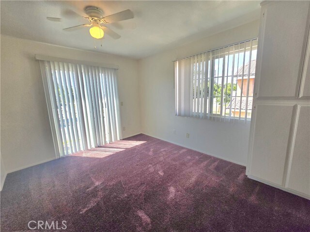 Building Photo - 8451 Oleander Ave