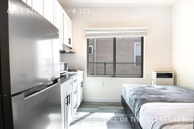 Building Photo - 440 E 27th St