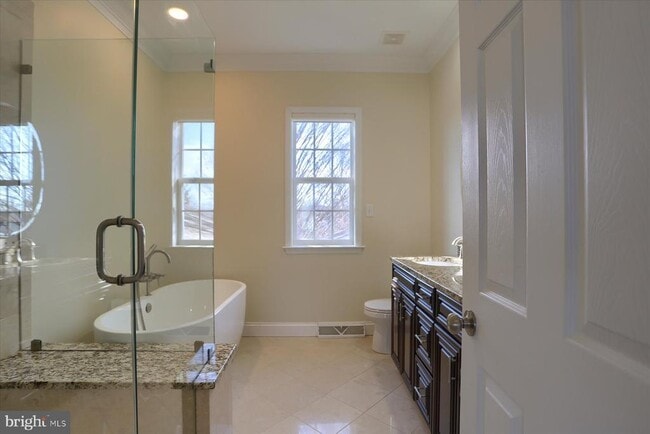 Building Photo - 978 Powder Horn Dr