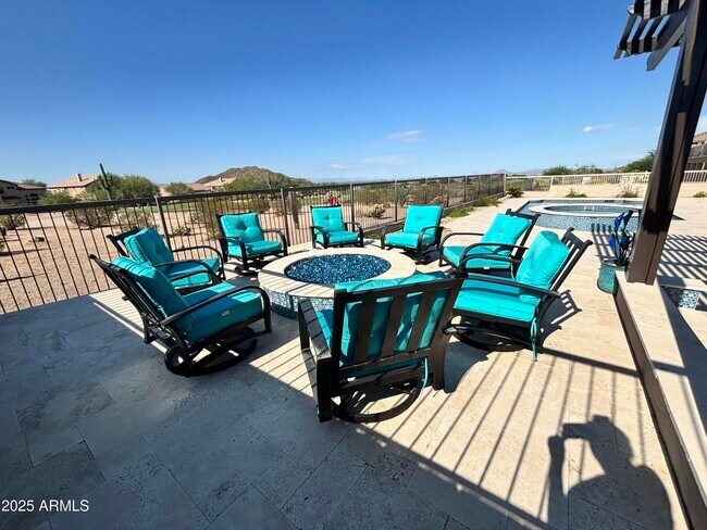 Building Photo - 7637 E Tasman Cir