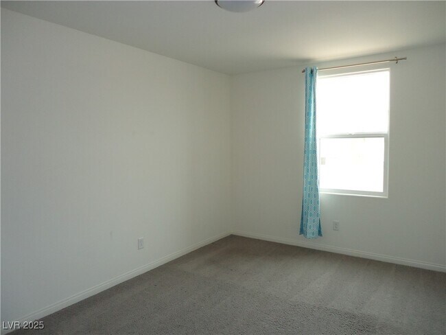 Building Photo - 7619 W Mistral Ave