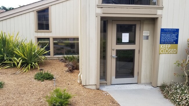 Building Photo - Beautifully appointed 2 bedroom condo for rent at Kimberly Place