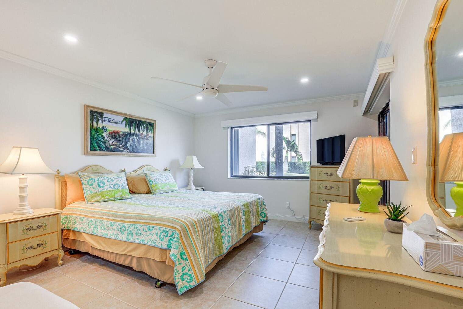 Building Photo - 2400 S Ocean Dr