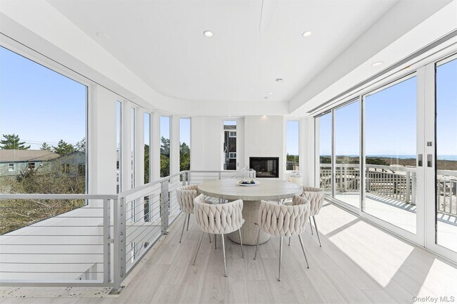 Building Photo - 413B Dune Rd