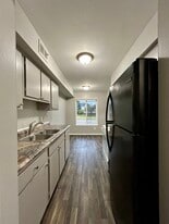 Building Photo - Old Goddard Apartments