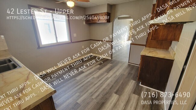 Building Photo - 42 Lester St