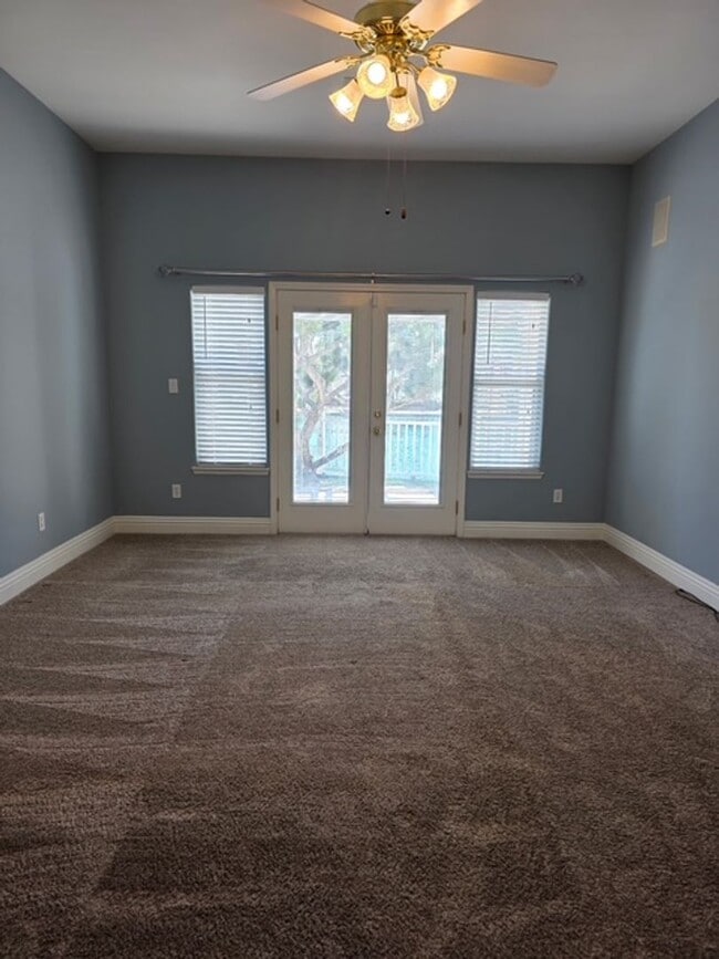 Building Photo - 8309 Waterfield Dr