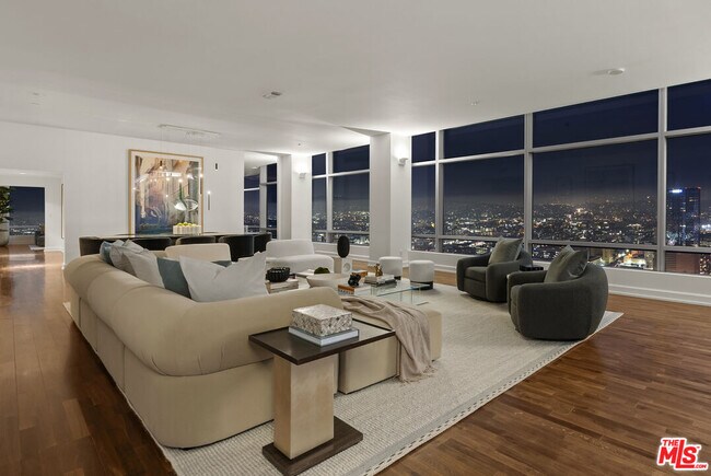 Building Photo - 900 W Olympic Blvd