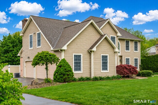 Building Photo - 6 Fennwood Dr