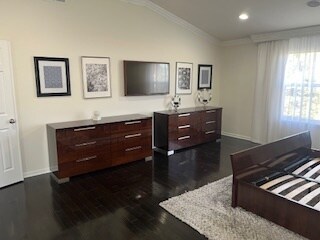 Building Photo - 16W764 Hawthorne Ct