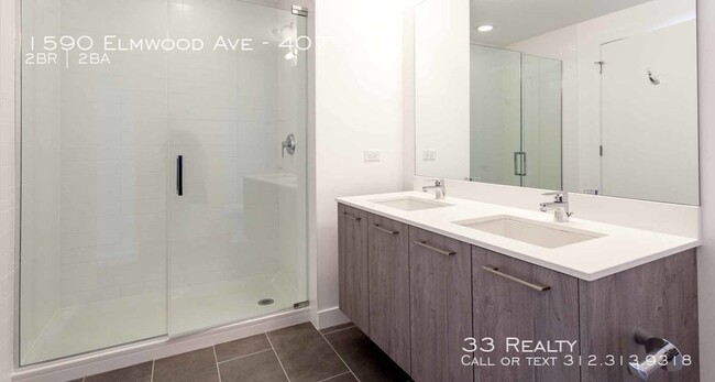 Building Photo - Centrum Evanston - Luxury 2 Bedroom 2 Bath