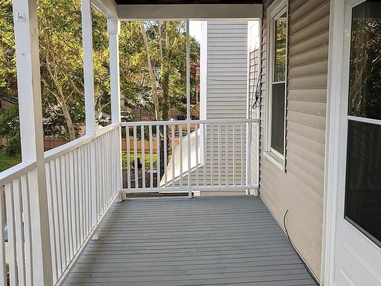 Building Photo - 17 Dunlap St